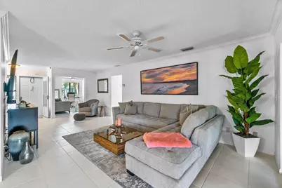 50 Pelican Pointe Drive #2050, Delray Beach, FL 33483 - Photo 6