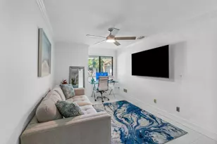 50 Pelican Pointe Dr, Delray Beach, FL 33483 - Photo 20