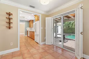 245 Colonial Ln, Palm Beach, FL 33480 - Photo 8