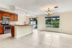 23329 Treeline Dr, Boca Raton, FL 33428 - Photo 16