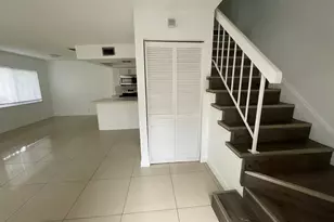 5702 NW 21st St, Lauderhill, FL 33313 - Photo 4