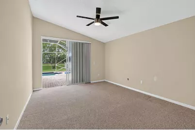 7666 Rockport Circle, Lake Worth, FL 33467 - Photo 18