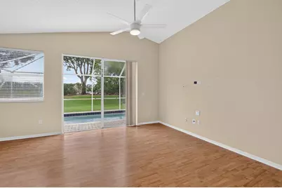 7666 Rockport Circle, Lake Worth, FL 33467 - Photo 10