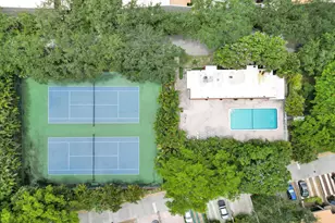 731 E Coco Plum Cir, Plantation, FL 33324 - Photo 10