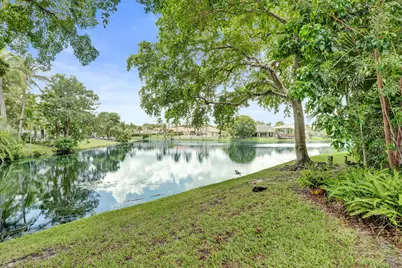 731 E Coco Plum Circle #4, Plantation, FL 33324 - Photo 46