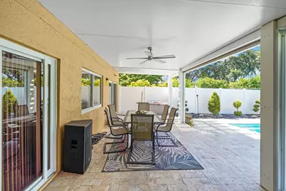 911 SW 87th Avenue, Pembroke Pines, FL 33025 - Photo 18