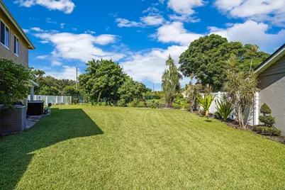 911 SW 87th Avenue, Pembroke Pines, FL 33025 - Photo 28