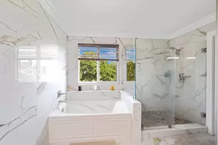 911 SW 87th Ave, Pembroke Pines, FL 33025 - Photo 40