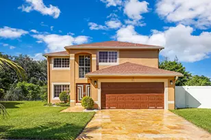 911 SW 87th Ave, Pembroke Pines, FL 33025 - Photo 42