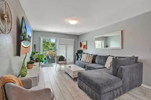 3004 NE 5th Terrace, Wilton Manors, FL 33334 - Photo 2
