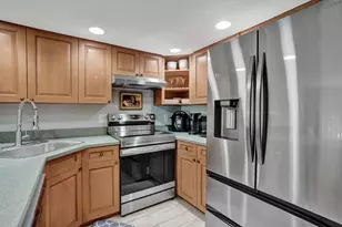 3004 NE 5th Terrace, Wilton Manors, FL 33334 - Photo 14