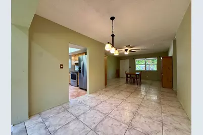 1785 NW 39th Place, Oakland Park, FL 33309 - Photo 8