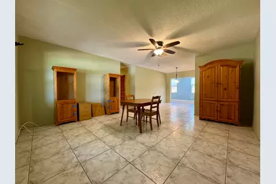 1785 NW 39th Place, Oakland Park, FL 33309 - Photo 4
