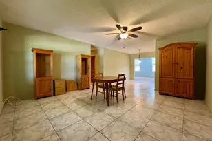 1785 NW 39th Pl, Oakland Park, FL 33309 - Photo 4
