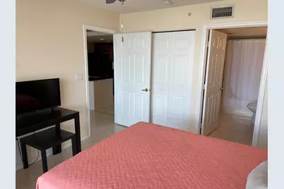 1801 N Flagler Drive #818, West Palm Beach, FL 33407 - Photo 8