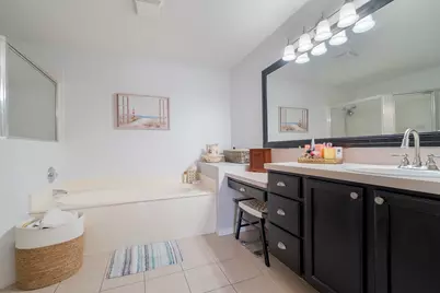10537 Pelican Drive, Wellington, FL 33414 - Photo 22