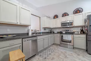 10537 Pelican Dr, Wellington, FL 33414 - Photo 6