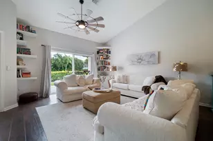 10537 Pelican Dr, Wellington, FL 33414 - Photo 16