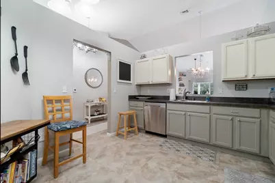 10537 Pelican Drive, Wellington, FL 33414 - Photo 8