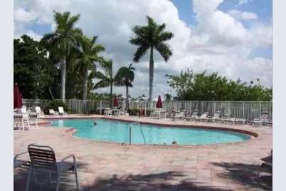 10537 Pelican Drive, Wellington, FL 33414 - Photo 30