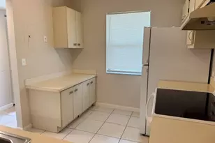 22064 Palms Way, Boca Raton, FL 33433 - Photo 2
