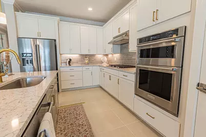 10152 SW Sarcoline Drive, Port Saint Lucie, FL 34987 - Photo 6