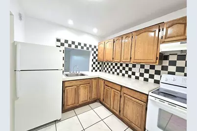 7960 N Colony Circle N #308, Tamarac, FL 33321 - Photo 4