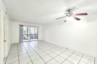 7960 N Colony Circle N, Tamarac, FL 33321 - Photo 6