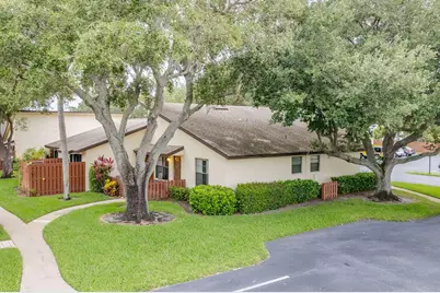 8019 SE Villa Circle, Hobe Sound, FL 33455 - Photo 32