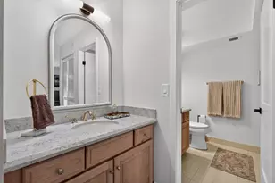 302 Brackenwood Cir, Palm Beach Gardens, FL 33418 - Photo 10