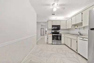 8019 SE Villa Circle, Hobe Sound, FL 33455 - Photo 10