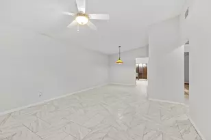 8019 SE Villa Cir, Hobe Sound, FL 33455 - Photo 4