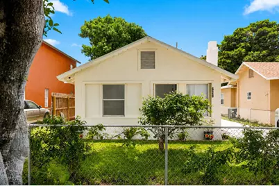 628 55th Street, West Palm Beach, FL 33407 - Photo 1