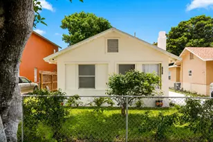 628 55th St, West Palm Beach, FL 33407 - Photo 1