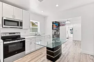 628 55th St, West Palm Beach, FL 33407 - Photo 16