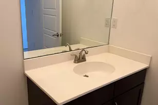 894 NE 191st St, Miami, FL 33179 - Photo 20