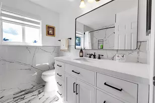 1020 Lavender Cir, Weston, FL 33327 - Photo 8
