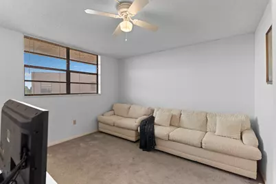 900 Colony Point Circle #511, Pembroke Pines, FL 33026 - Photo 18