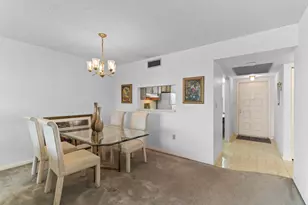 900 Colony Point Cir, Pembroke Pines, FL 33026 - Photo 14