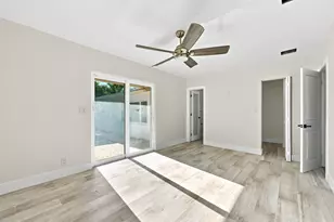 6530 Hayes St, Hollywood, FL 33024 - Photo 10