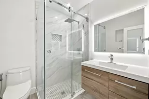 6530 Hayes St, Hollywood, FL 33024 - Photo 16