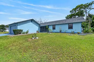 2402 SW Summit St, Port Saint Lucie, FL 34984 - Photo 6