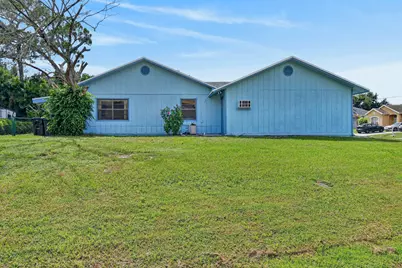 2402 SW Summit Street, Port Saint Lucie, FL 34984 - Photo 12