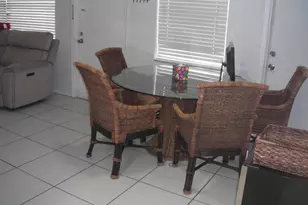 4169 SW 67th Ave, Davie, FL 33314 - Photo 4