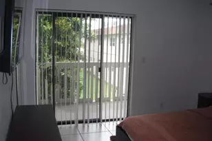 4169 SW 67th Ave, Davie, FL 33314 - Photo 6