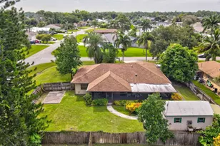 501 NW Colonial St, Port Saint Lucie, FL 34983 - Photo 20