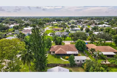 501 NW Colonial Street, Port Saint Lucie, FL 34983 - Photo 16