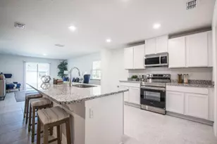 8445 98th Ct, Vero Beach, FL 32967 - Photo 2