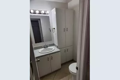 834 NW 82nd Avenue, Plantation, FL 33324 - Photo 6