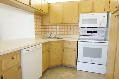 208 Foxtail Drive #D2, Greenacres, FL 33415 - Photo 18